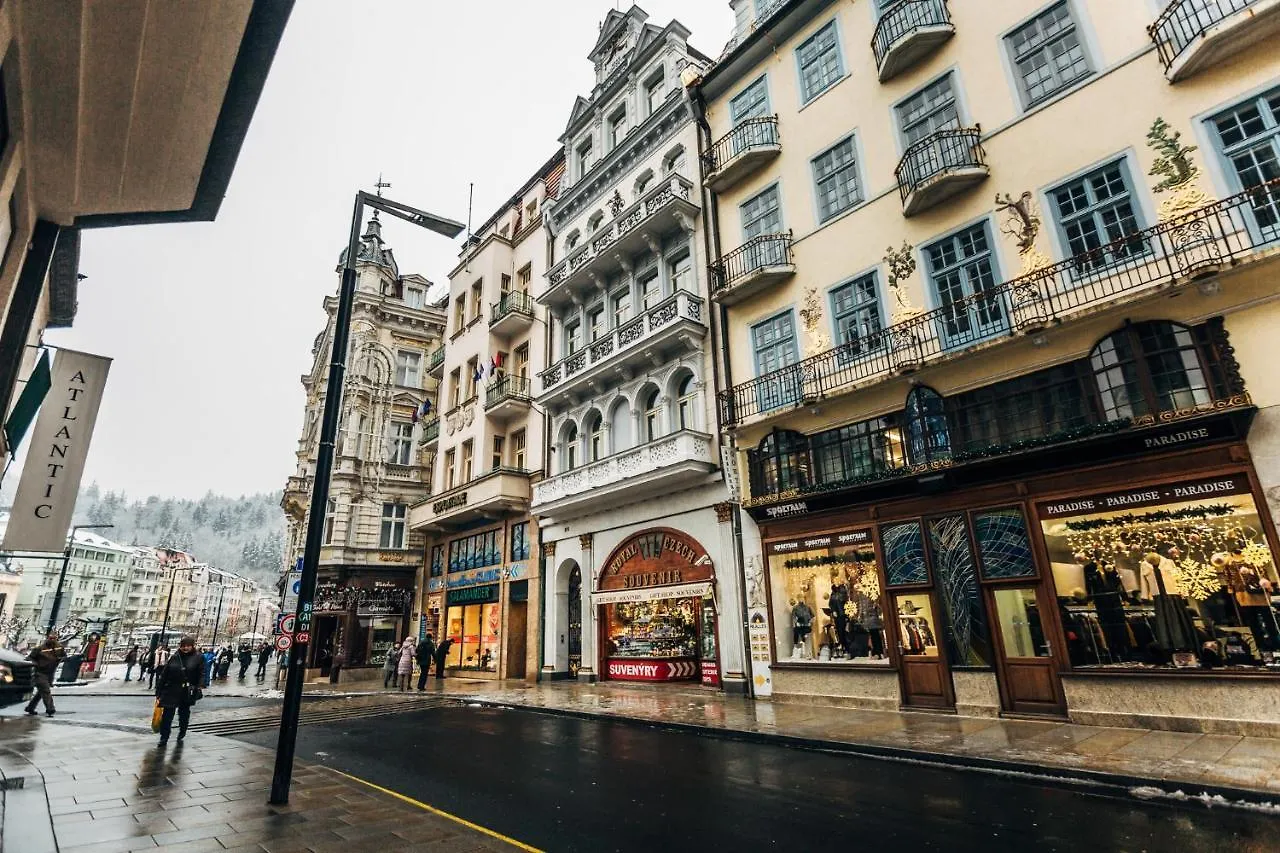 Hotel La Bohemia KLV