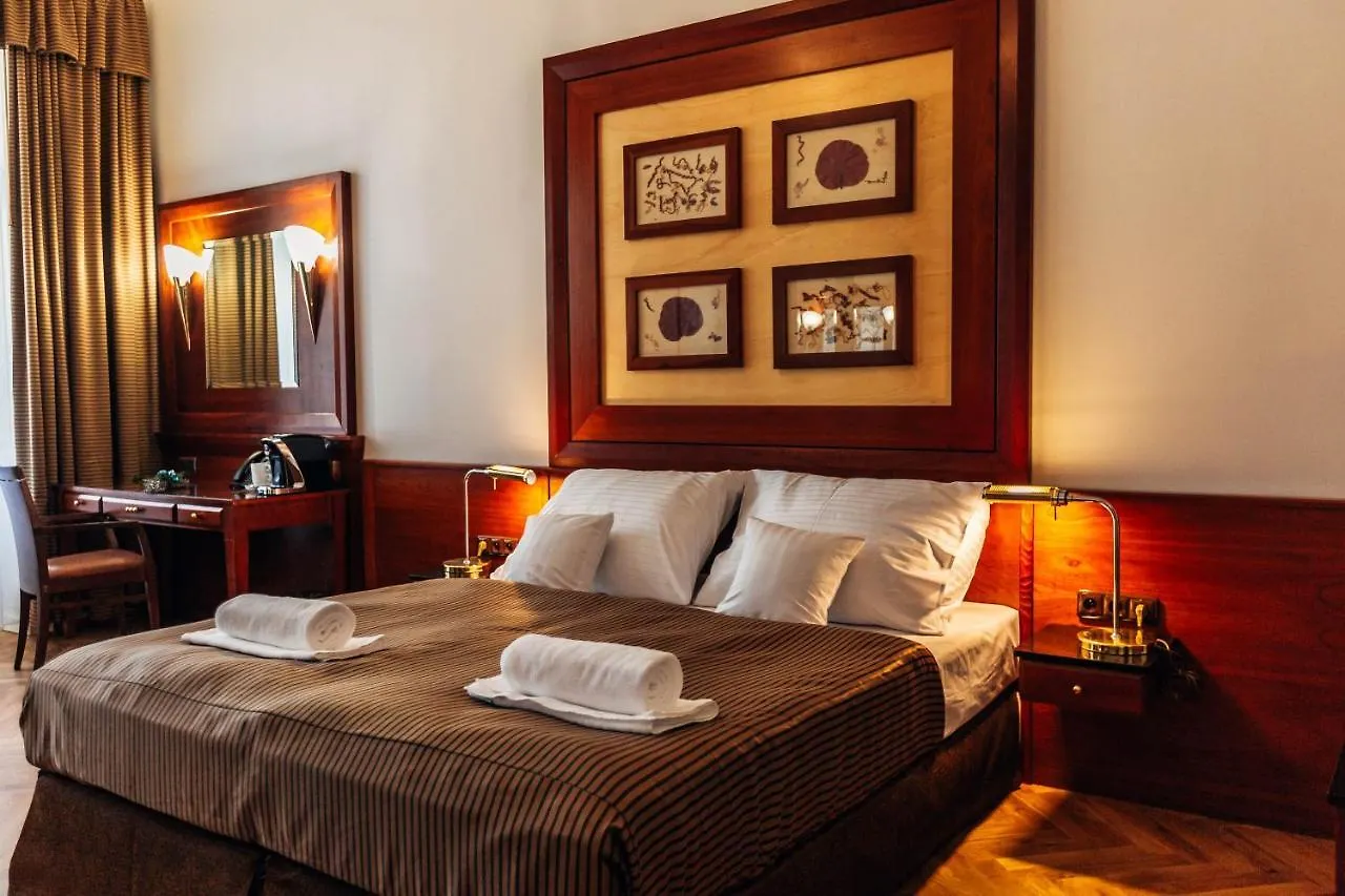 Hotel La Bohemia KLV