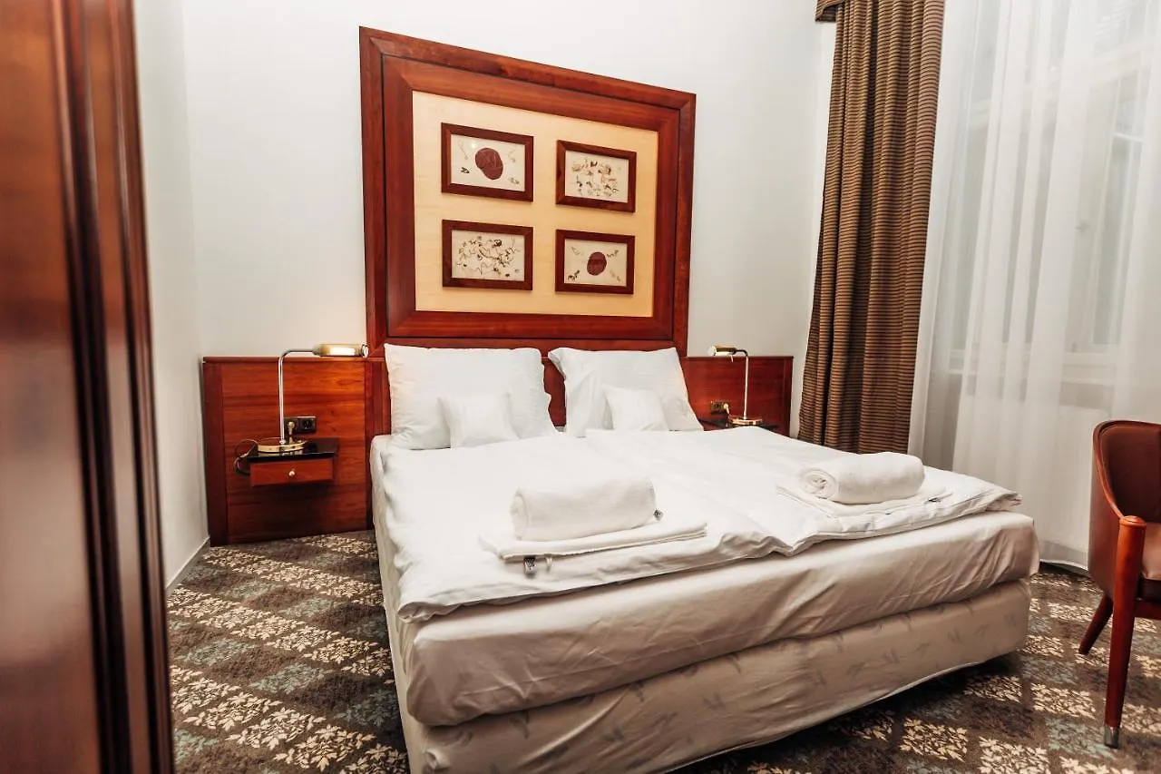 Hotel La Bohemia KLV