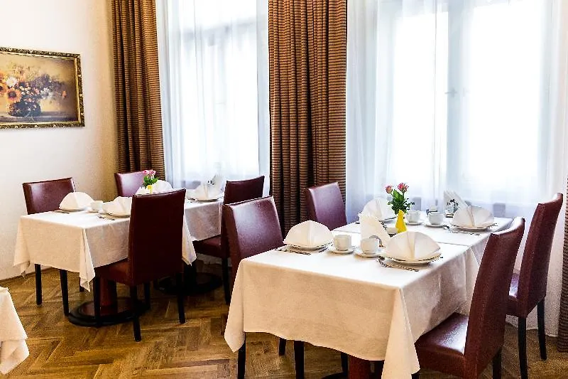 Hotel La Bohemia KLV