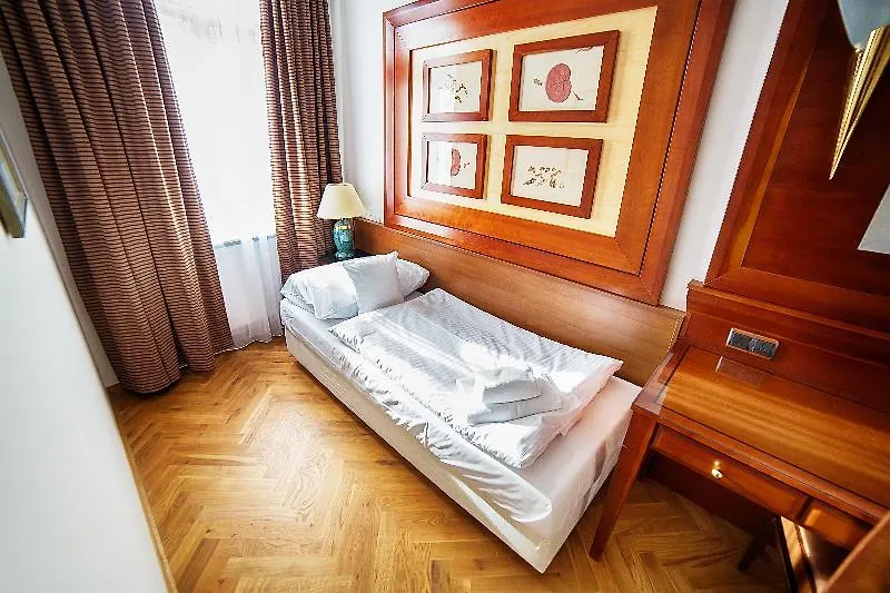 Hotel La Bohemia KLV